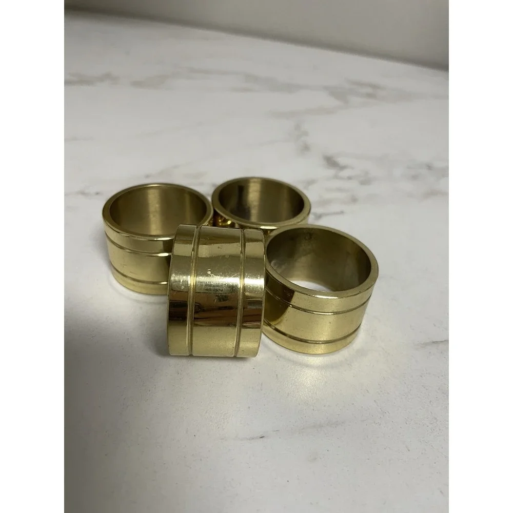 Set‎ of 4 Vintage Mid Century Shiny Brass Heavy Napkin Rings